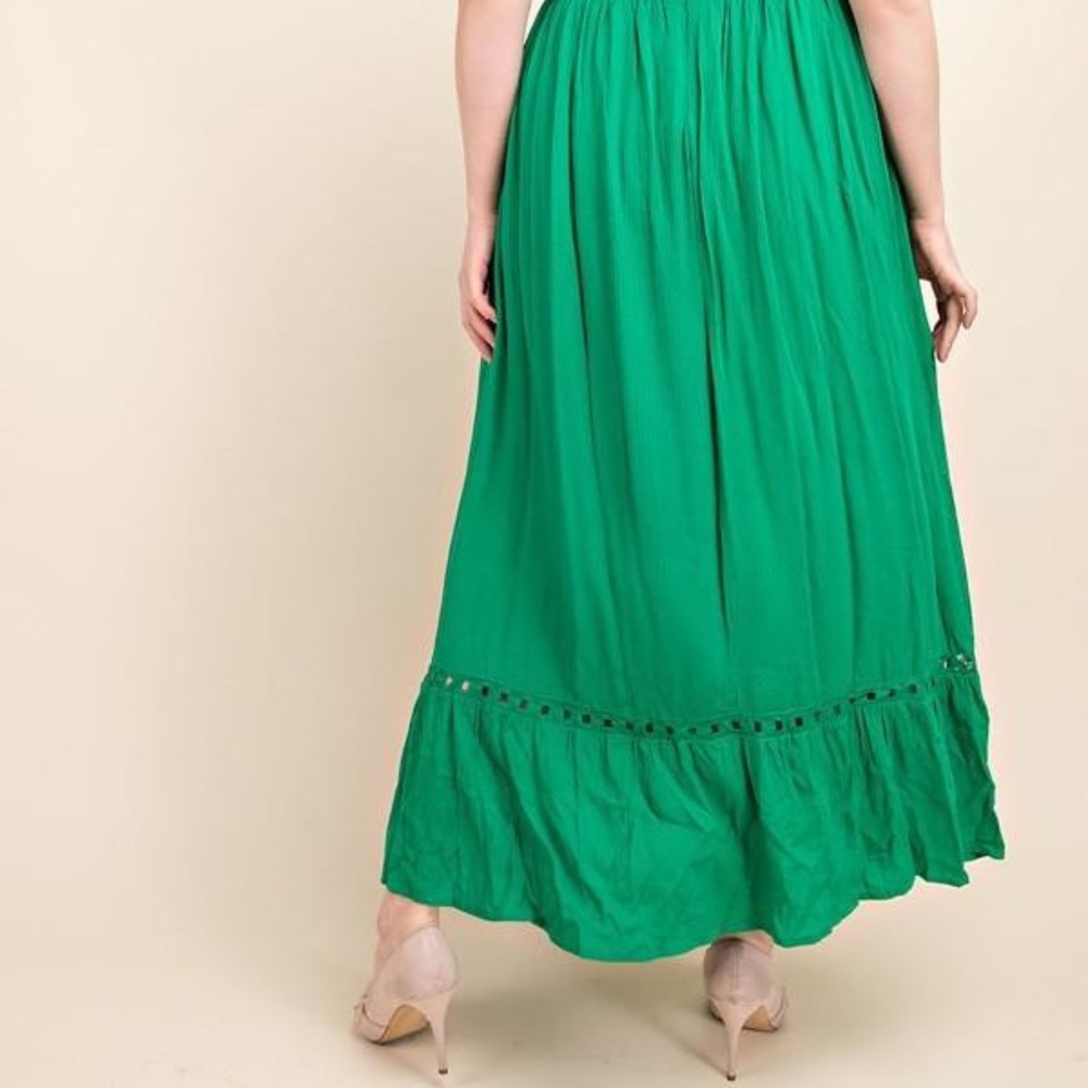 🎉 EDITOR’S PICK 🎉 Garden Party Maxi Dress - Picture 5 of 6
